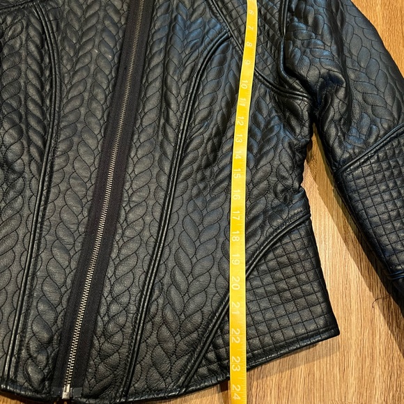 Moda International Vintage stitched Leather Jacket Small/medium offers welcome - Picture 6 of 10